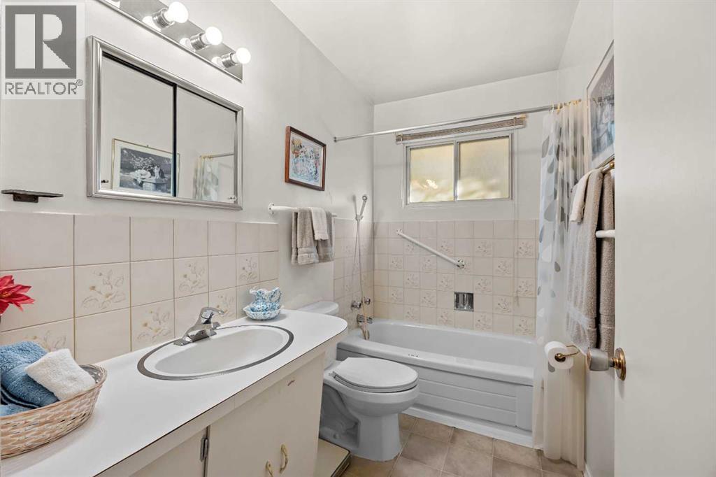 41 Haddock Road Sw Property Photo 13