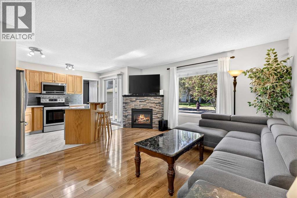 5105 Valleyview Park Southeast Property Photo 5