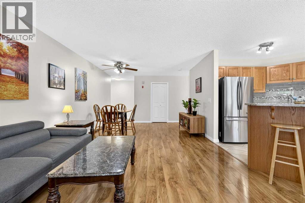5105 Valleyview Park Southeast Property Photo 14