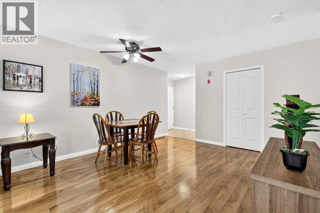 5105 Valleyview Park Southeast Property Photo 15