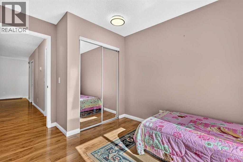 5105 Valleyview Park Southeast Property Photo 23