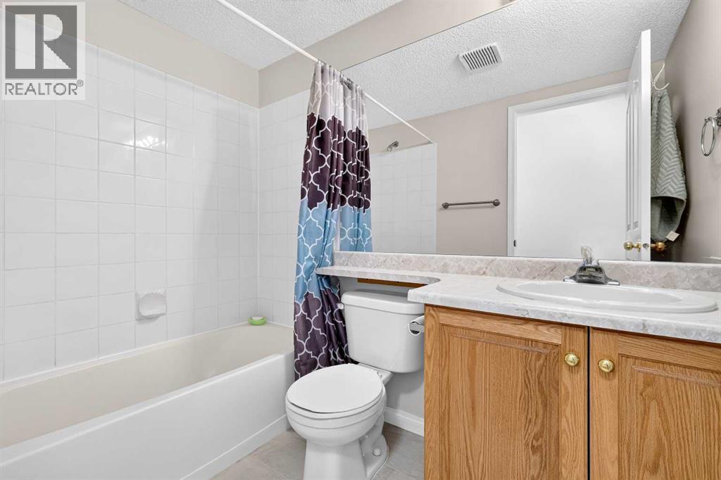 5105 Valleyview Park Southeast Property Photo 24