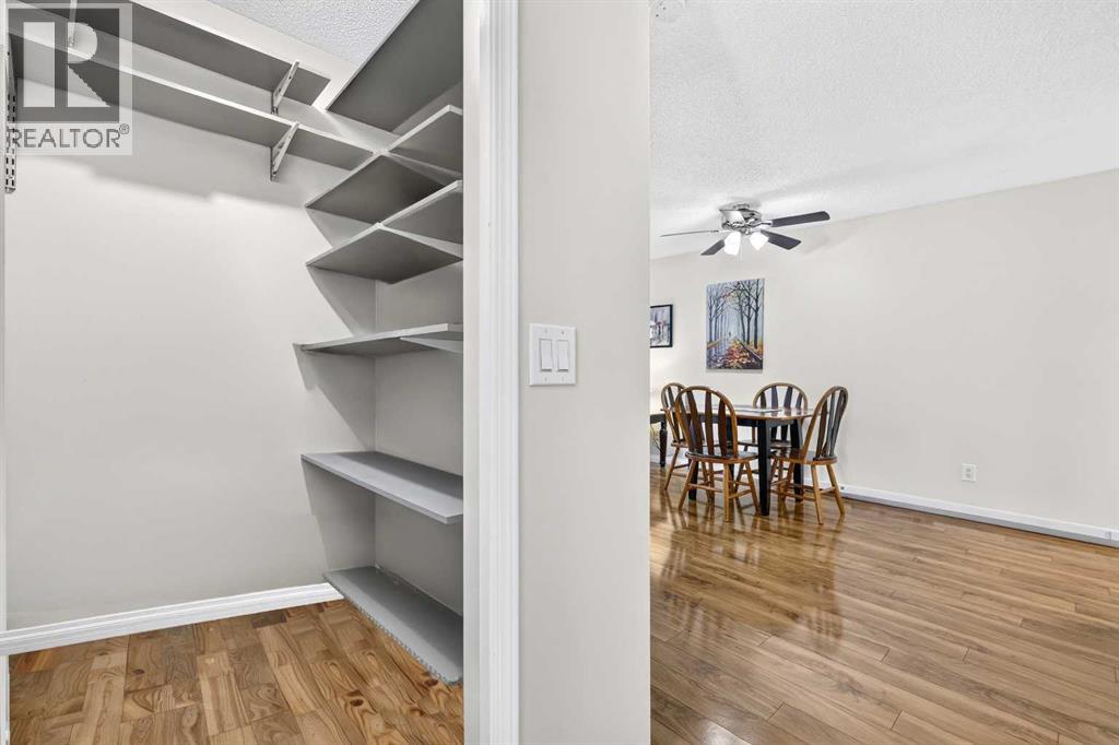 5105 Valleyview Park Southeast Property Photo 25