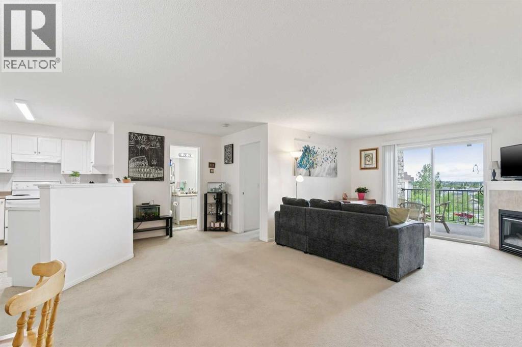 12 Cimarron Common Property Photo 3