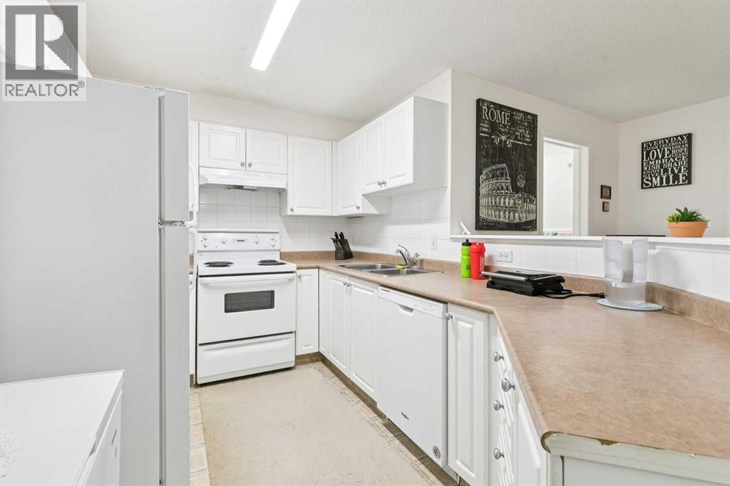 12 Cimarron Common Property Photo 8