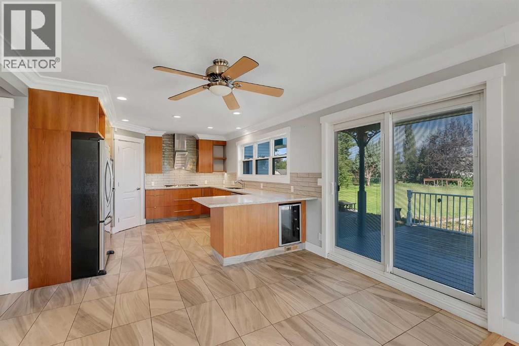 707 East Lakeview Road Property Photo 15