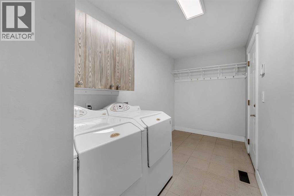 707 East Lakeview Road Property Photo 19