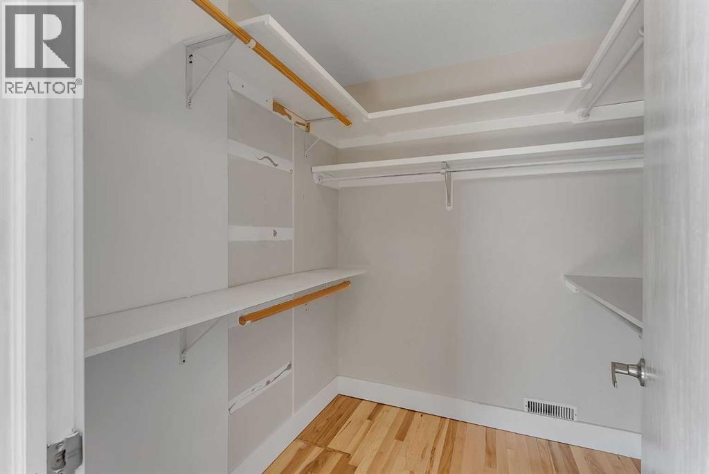 707 East Lakeview Road Property Photo 23