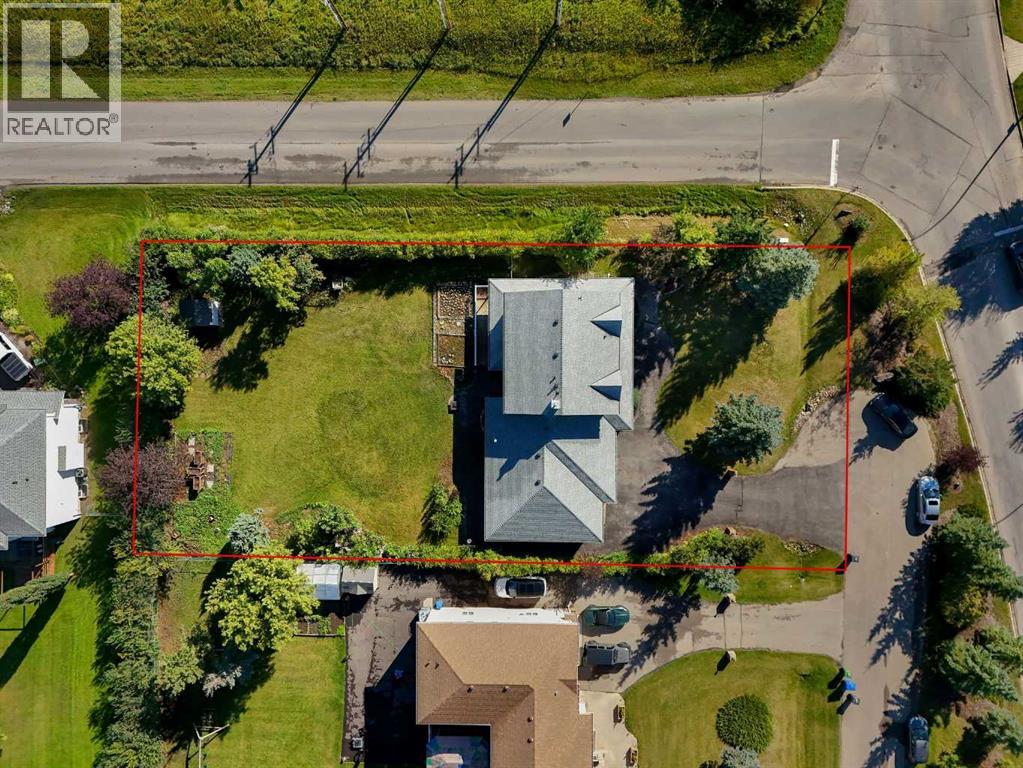 707 East Lakeview Road Property Photo 37