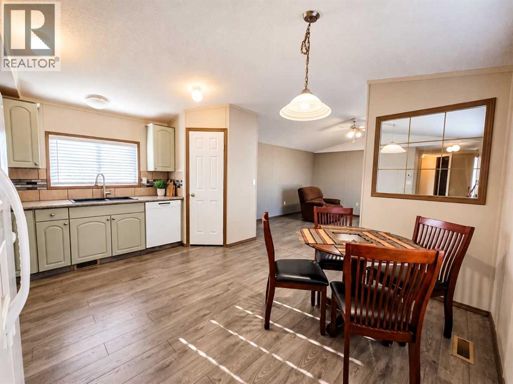 810 56 Property Photo 3