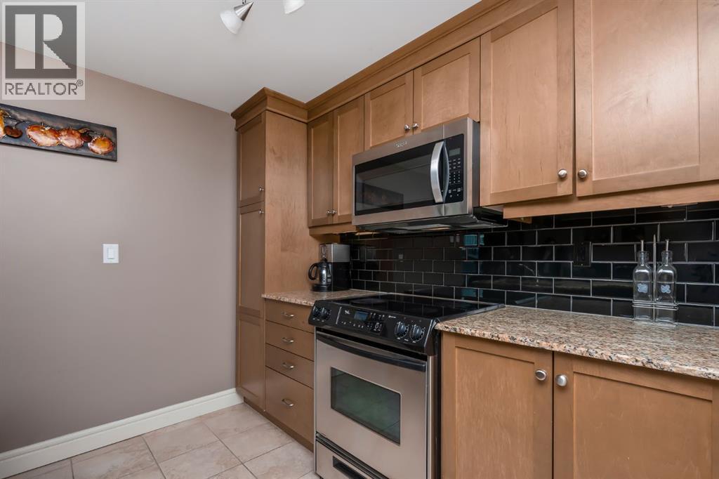 910 5 Avenue Southwest Property Photo 6