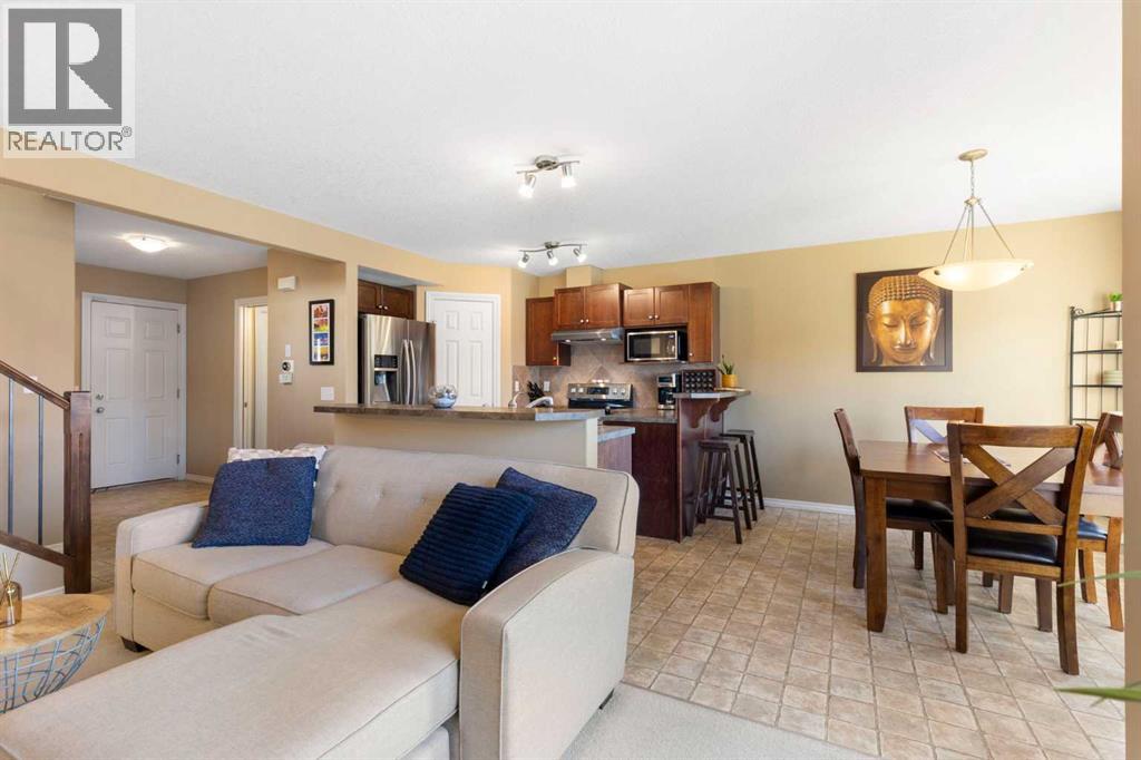 11 Royal Crest Court Nw Property Photo 3