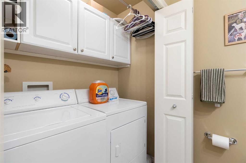 11 Royal Crest Court Nw Property Photo 15
