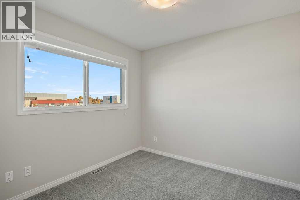 1 Coventry Close Property Photo 14