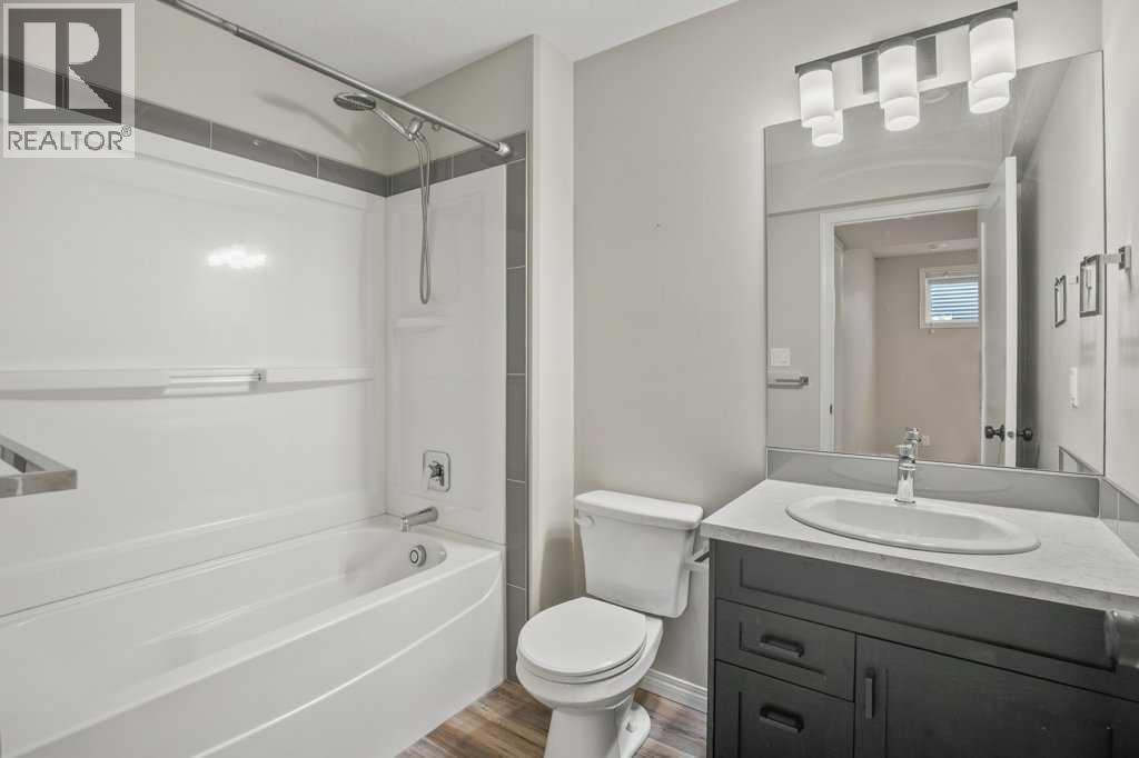 1 Coventry Close Property Photo 25