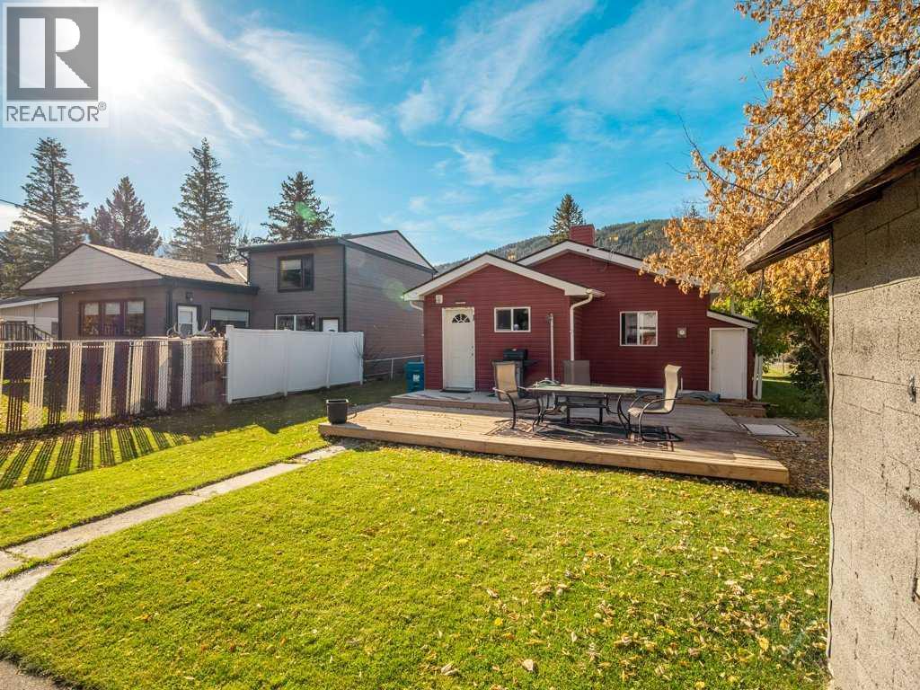 11713 20 Avenue Property Photo 22