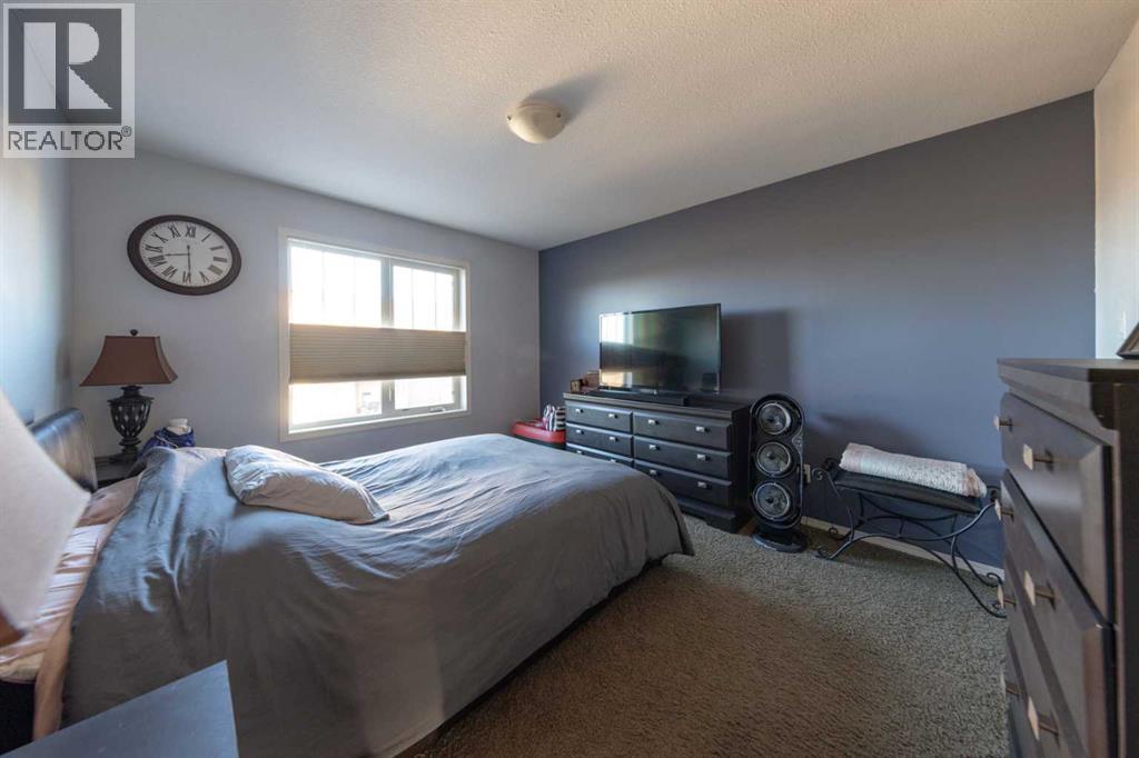 1407 53 Avenue Property Photo 13