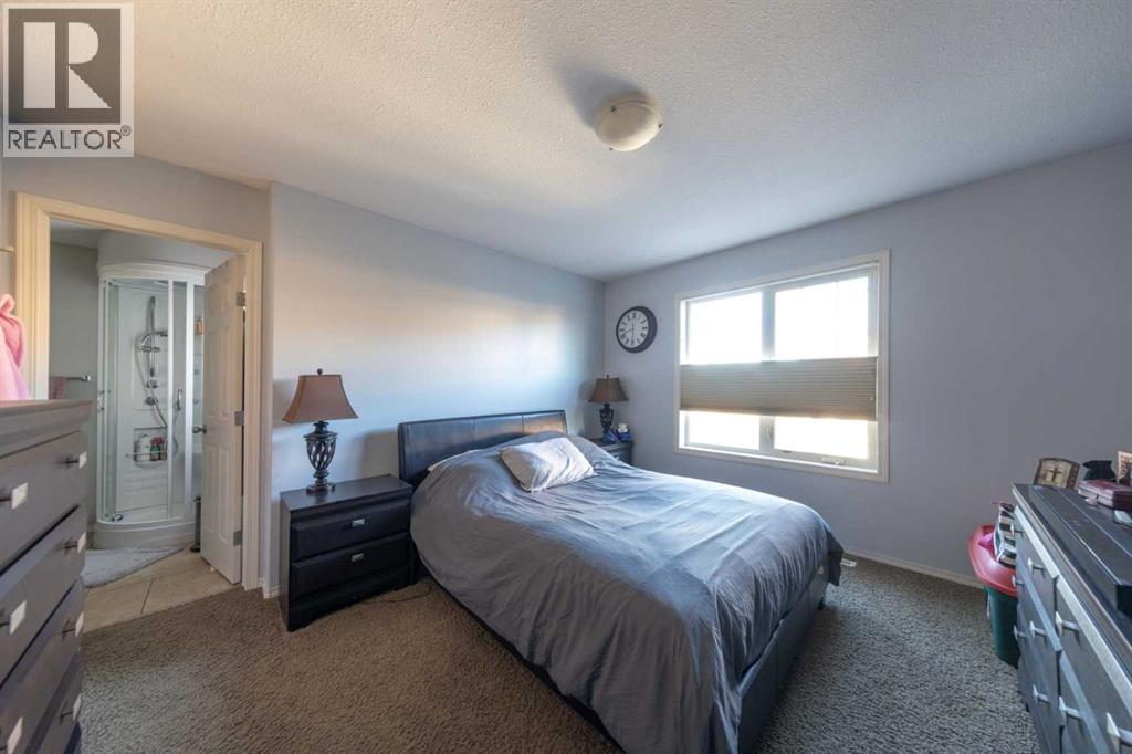 1407 53 Avenue Property Photo 14