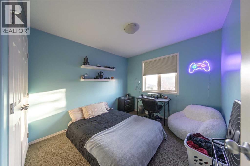 1407 53 Avenue Property Photo 17