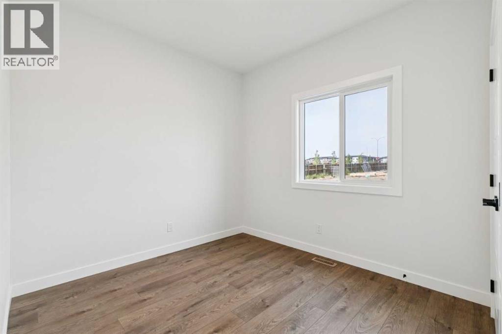 532 Buffaloberry Manor Se Property Photo 5