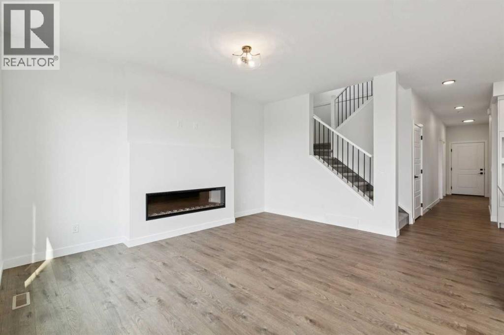 532 Buffaloberry Manor Se Property Photo 20