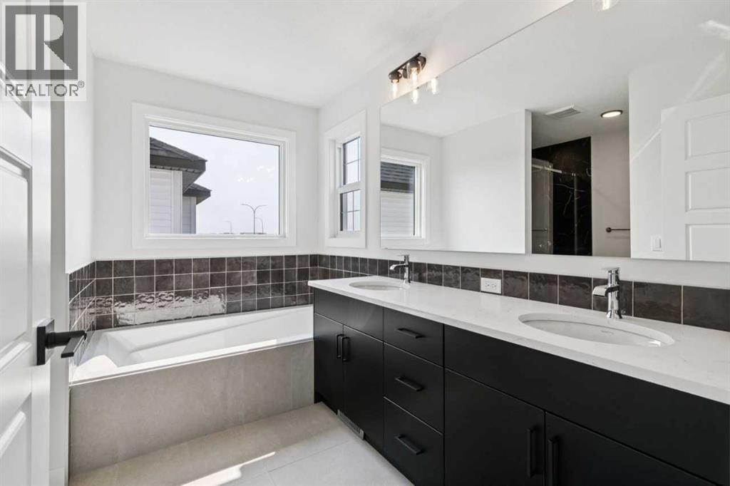 532 Buffaloberry Manor Se Property Photo 27