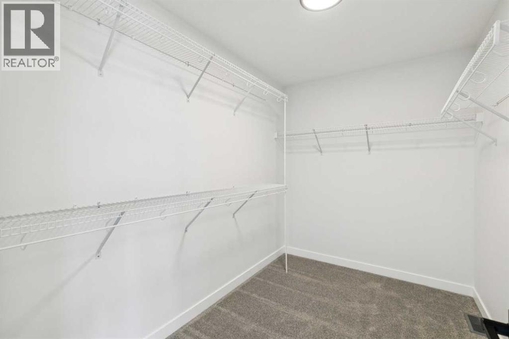 532 Buffaloberry Manor Se Property Photo 30