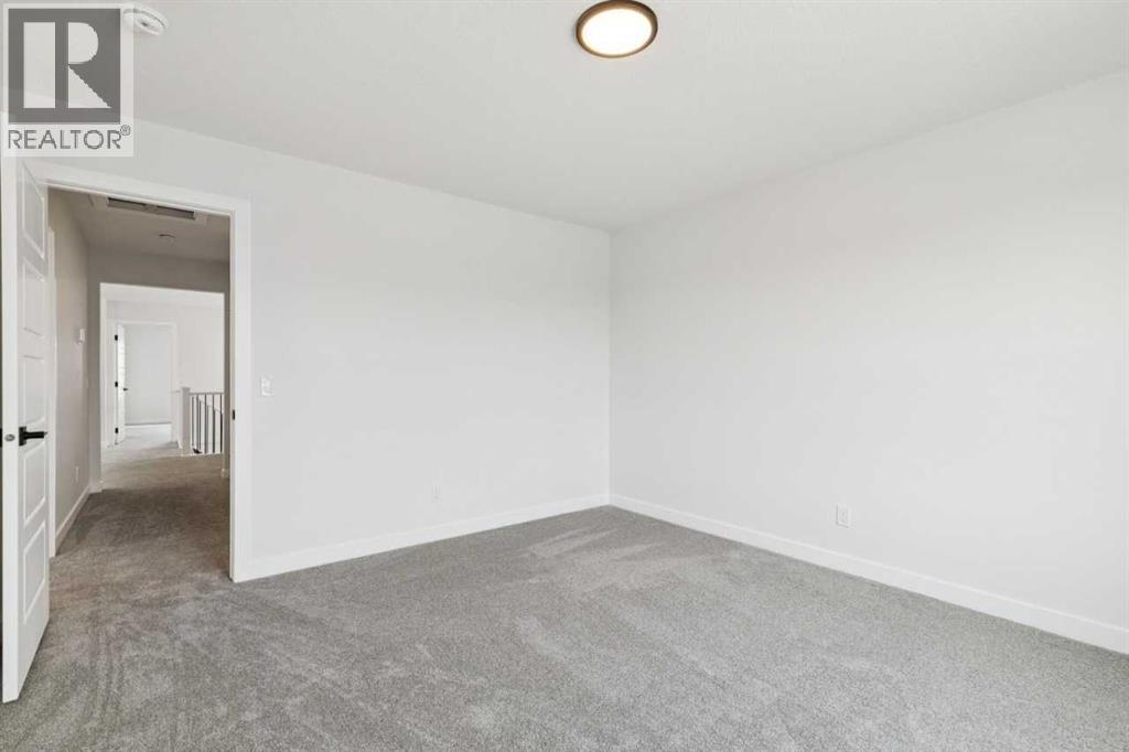 532 Buffaloberry Manor Se Property Photo 33