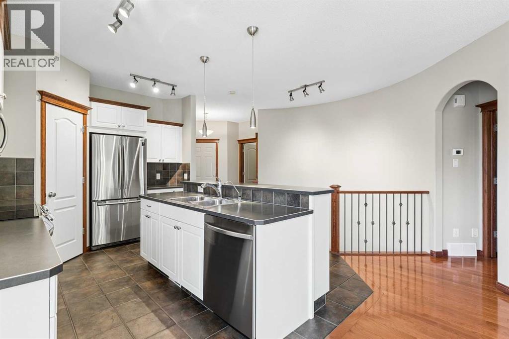 73 Hampstead Green Nw Property Photo 5