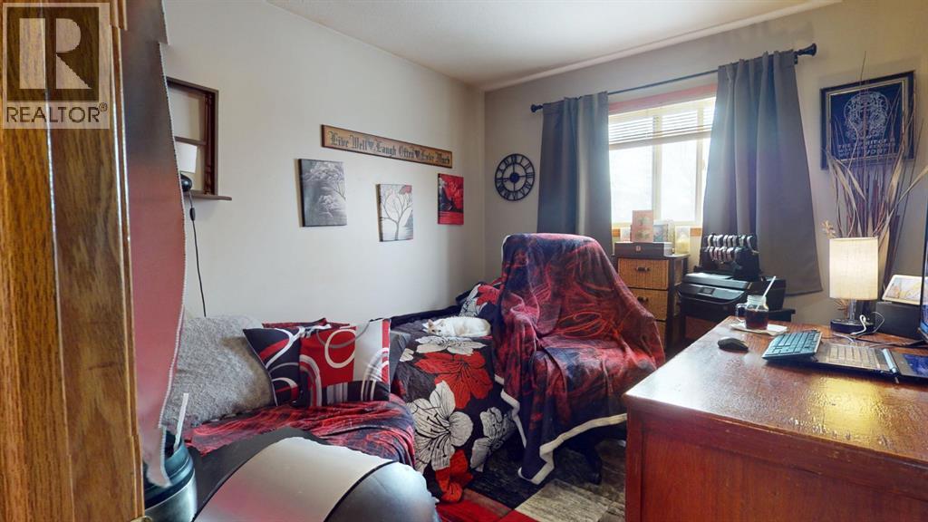 213 Chilcotin Road W Property Photo 6
