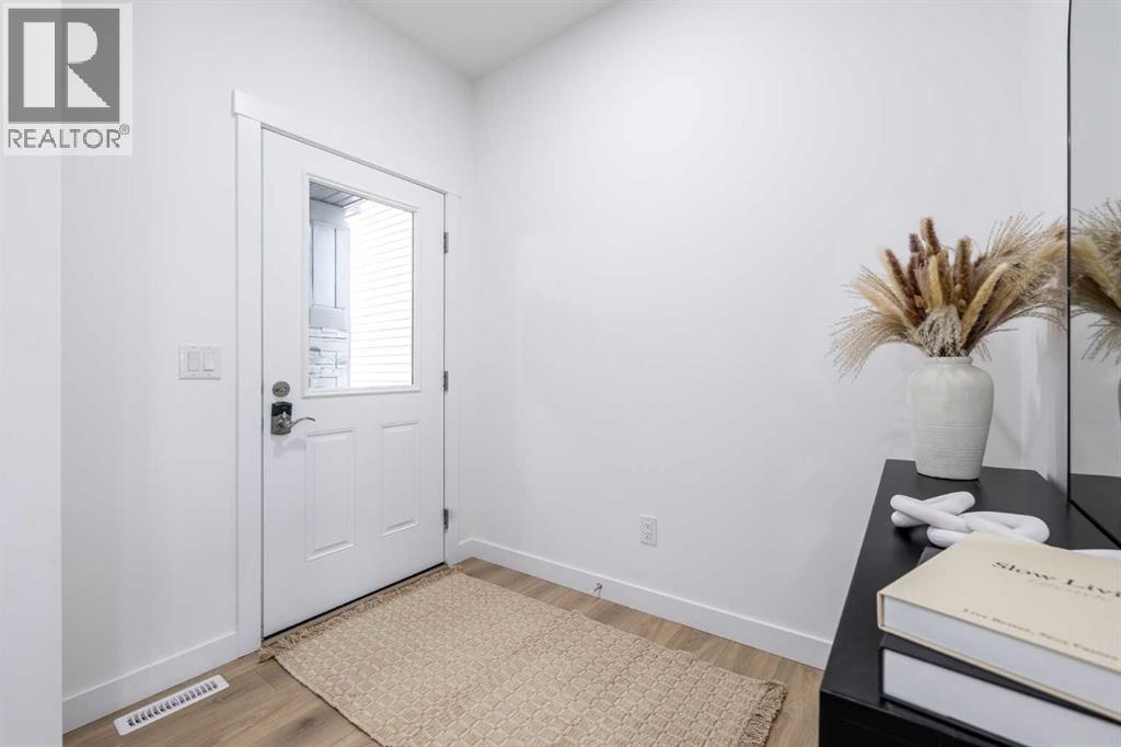393 Sora Park Se Property Photo 3