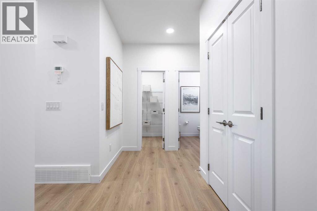 393 Sora Park Se Property Photo 4