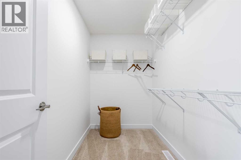 393 Sora Park Se Property Photo 19