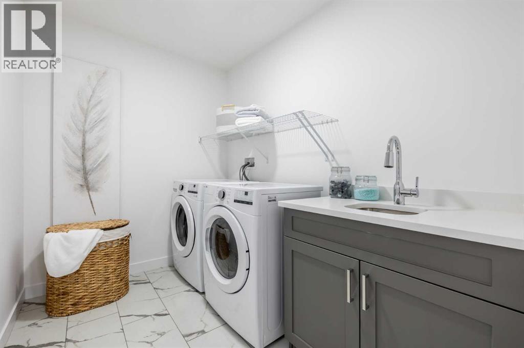 393 Sora Park Se Property Photo 24