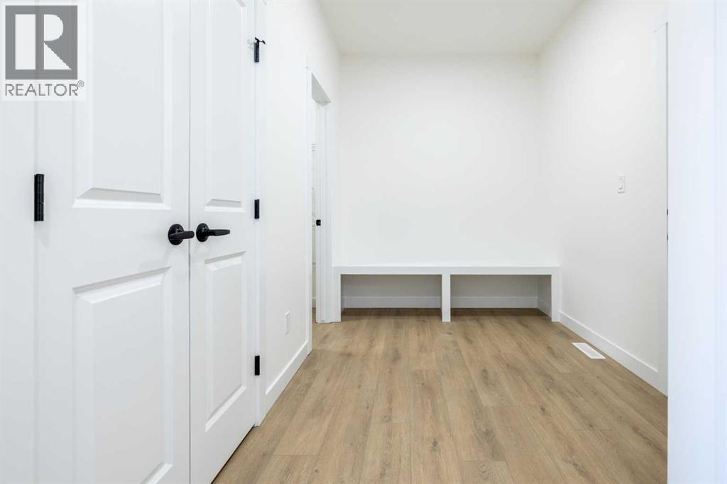 413 Sora Park Se Property Photo 3