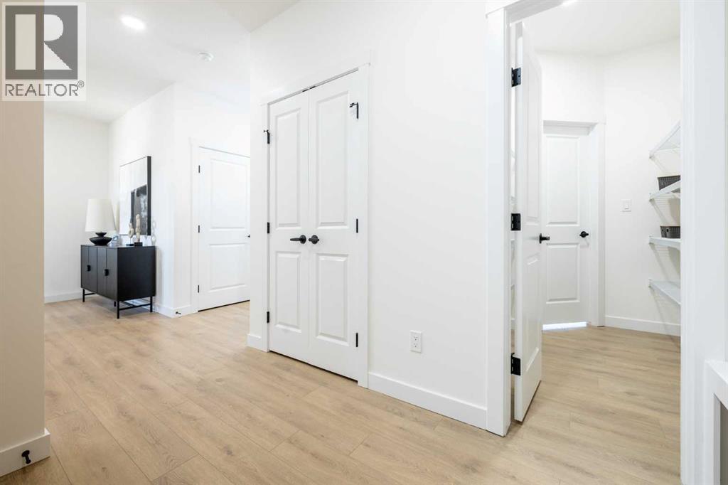 413 Sora Park Se Property Photo 4