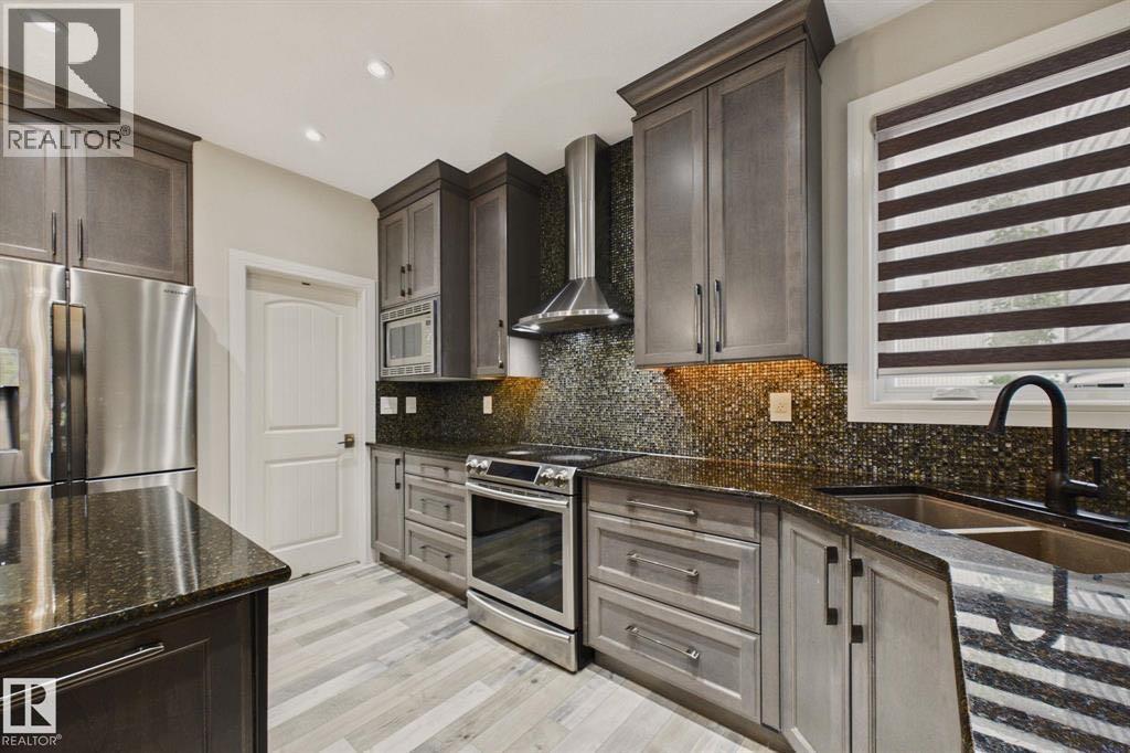 48 Lundberg Crescent Property Photo 8