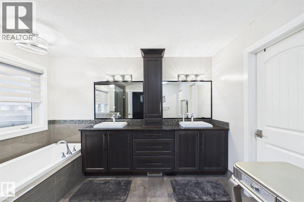 48 Lundberg Crescent Property Photo 18