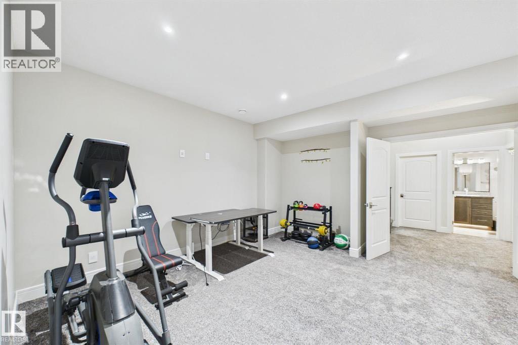 48 Lundberg Crescent Property Photo 36