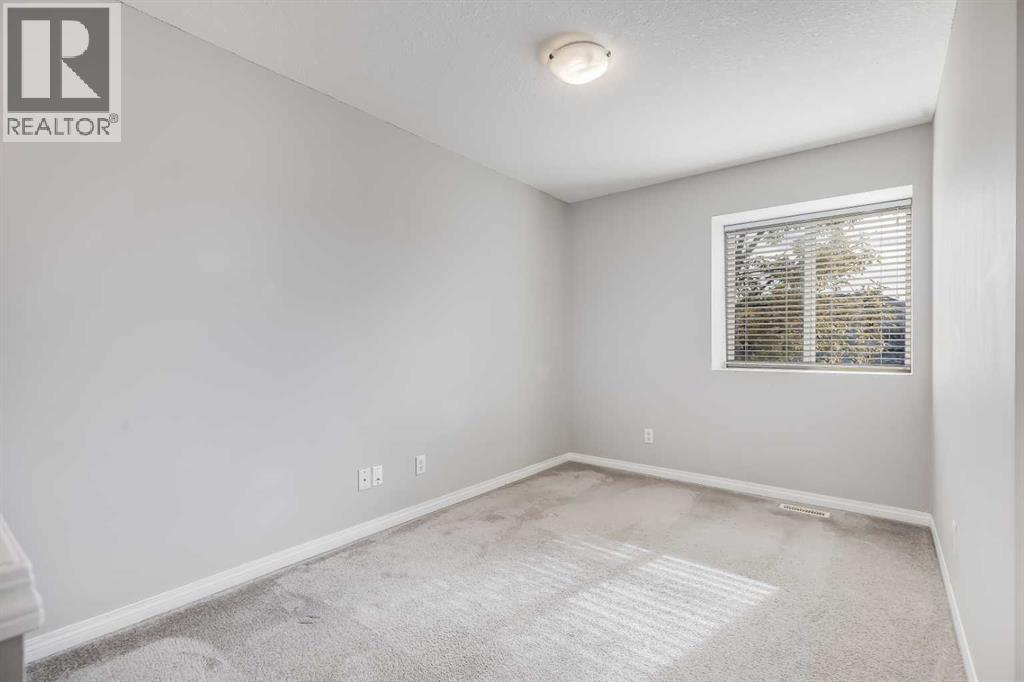 703 Luxstone Square Southwest Property Photo 13