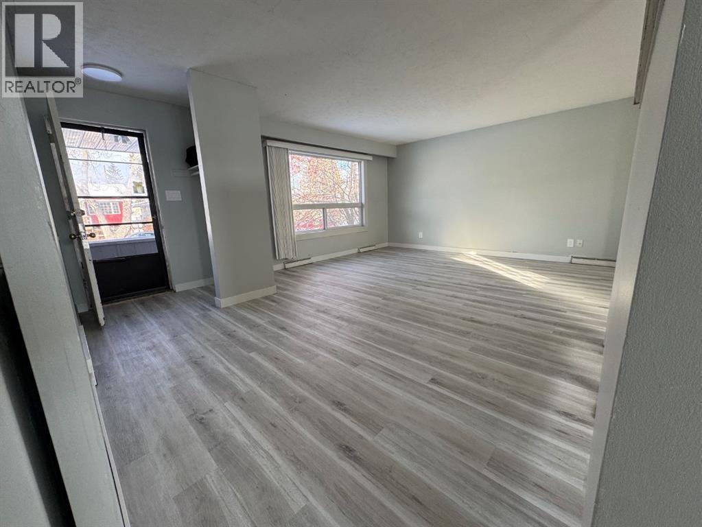 431 53 Avenue Sw Property Photo 4