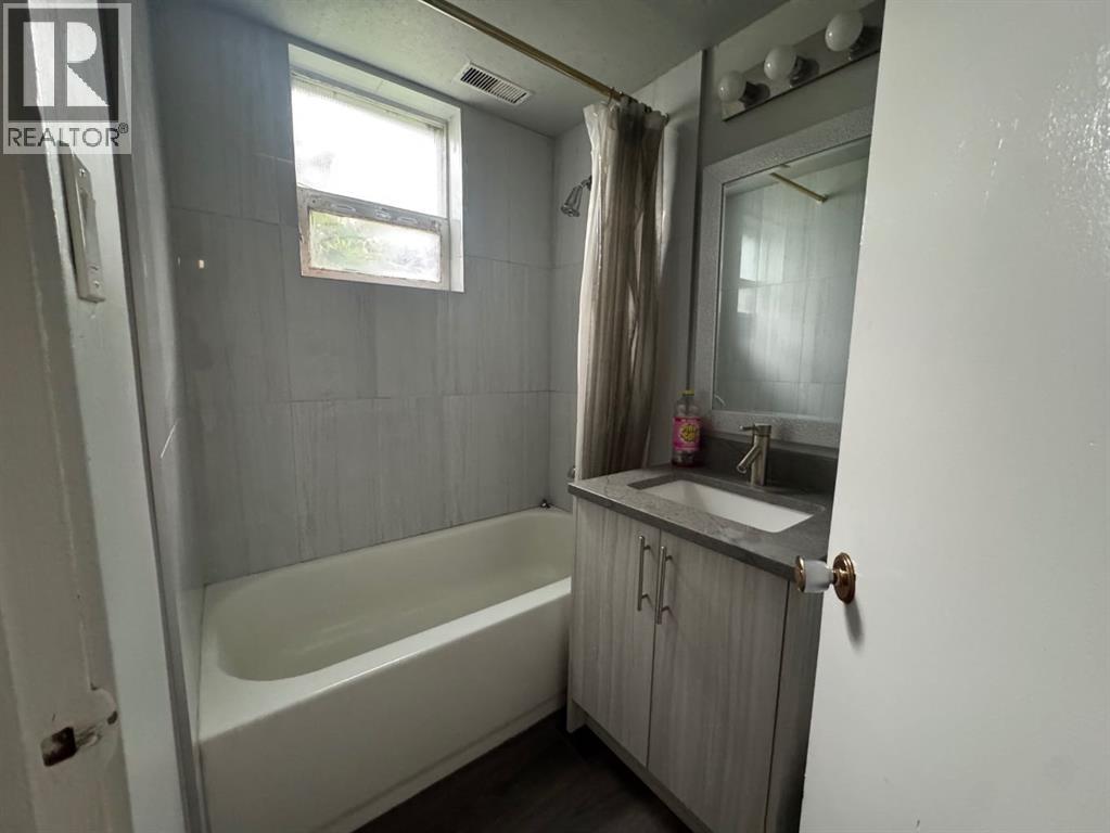 431 53 Avenue Sw Property Photo 14