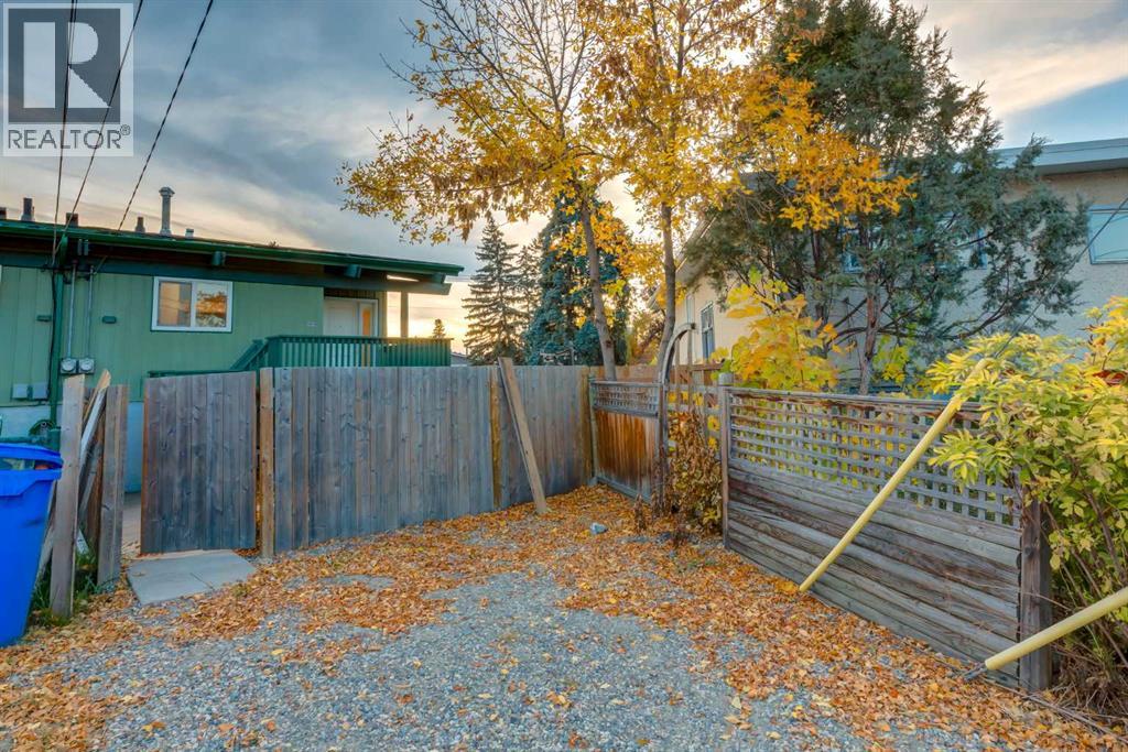 8826 6 Street Se Property Photo 32