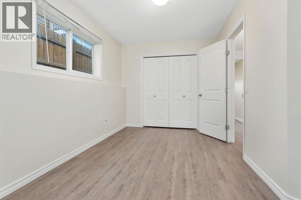 20 Hammond Close Property Photo 34