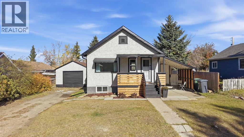 4508 42 Avenue Property Photo 1