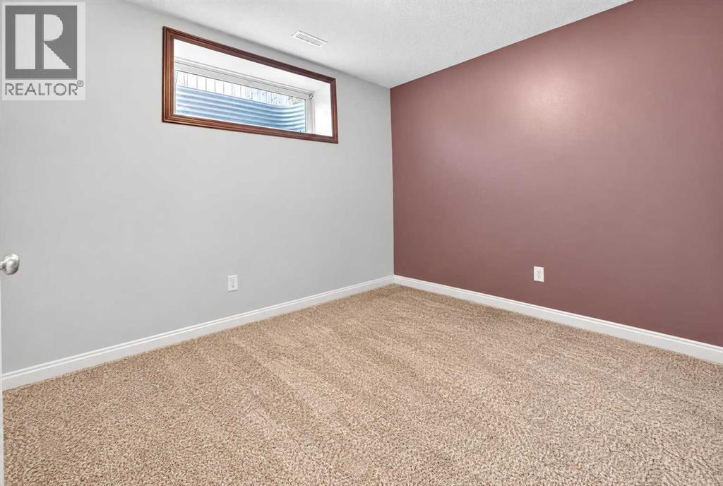71 Keystone Terrace W Property Photo 35