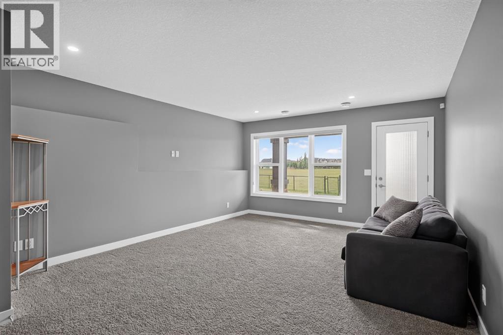 32 Legacy Cove Se Property Photo 46
