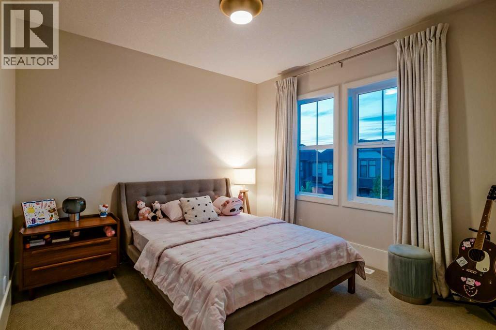 19 Bluerock Avenue Sw Property Photo 31