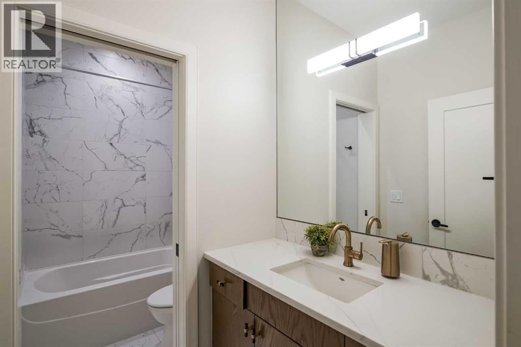 19 Bluerock Avenue Sw Property Photo 33