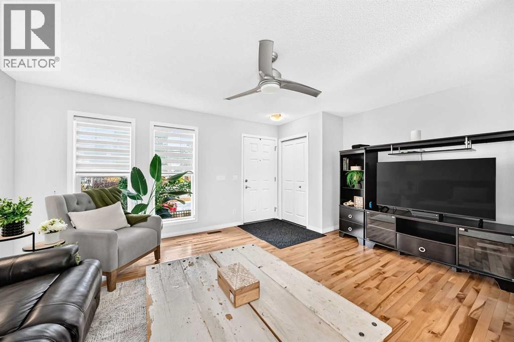 523 Auburn Bay Avenue Se Property Photo 6